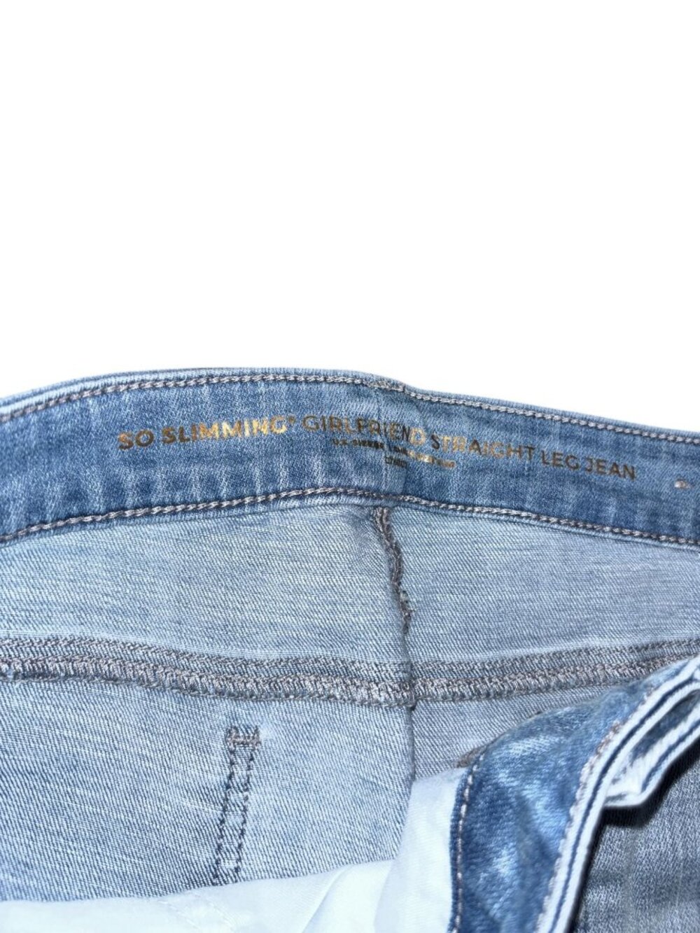 Chico's So Slimming GF Straight Leg  Jean Size 6 - .5 - Picture 4 of 7